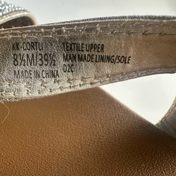 Kelly & Katie Wedge Sandals - size 8.5M - Picture 6 of 7